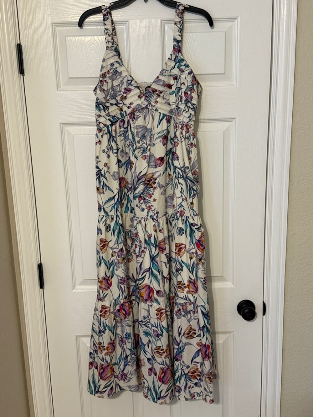 Steve Madden Cream Maxi Dress with Multicolor Floral Print